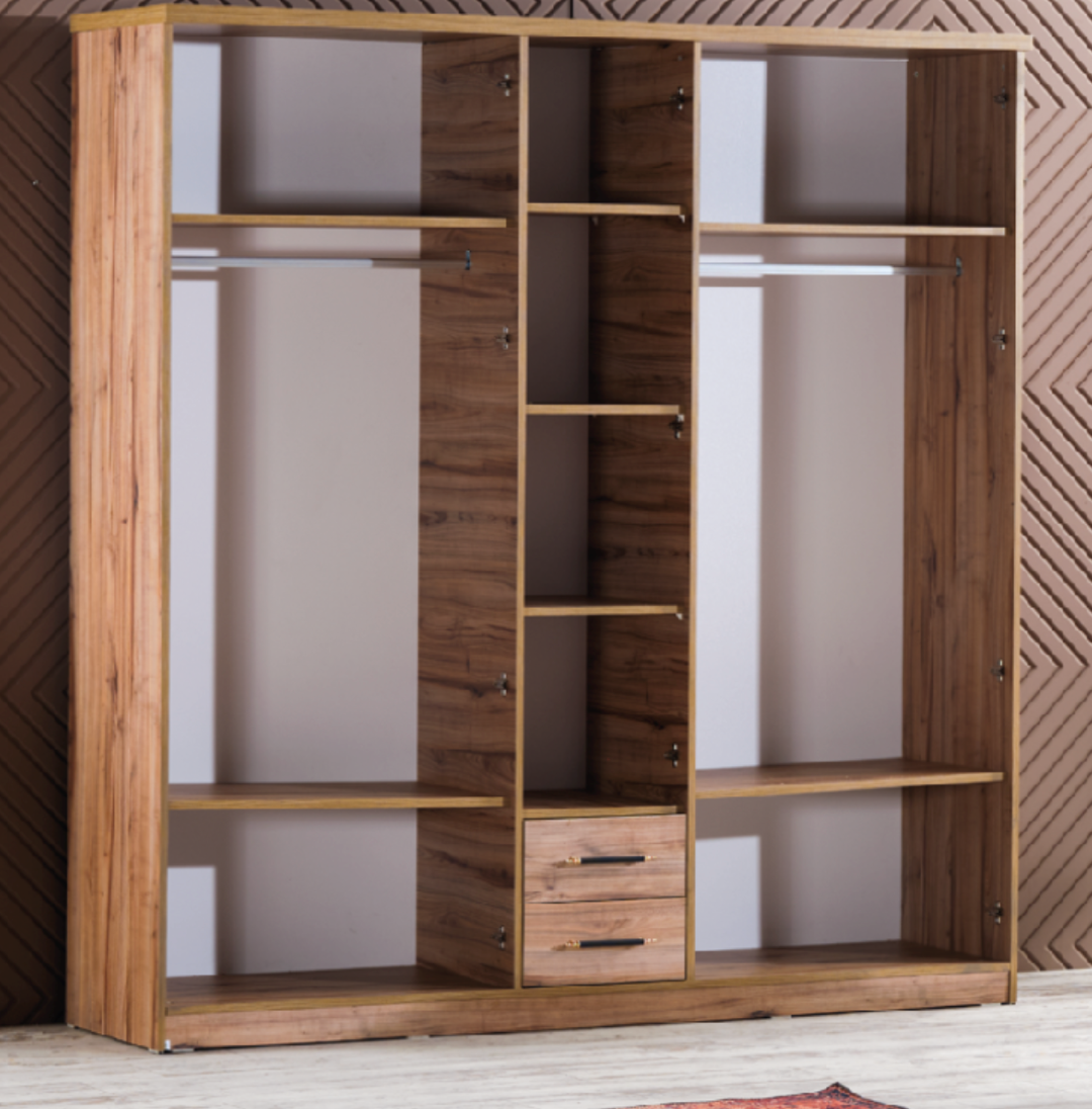 ÇIRAĞAN YATAK ODASI